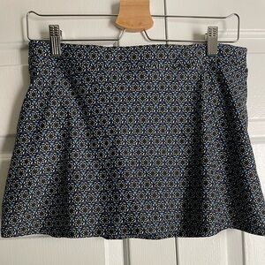 L.L. Bean geometric Print swim skirt